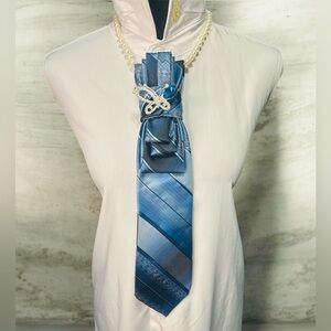 Elegant Blue and Silver Necktie with Diamond Butterfly Brooch
